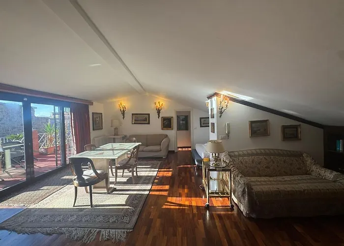 Apartamento 2-level Flat With Terrace In The Heart Of Roma