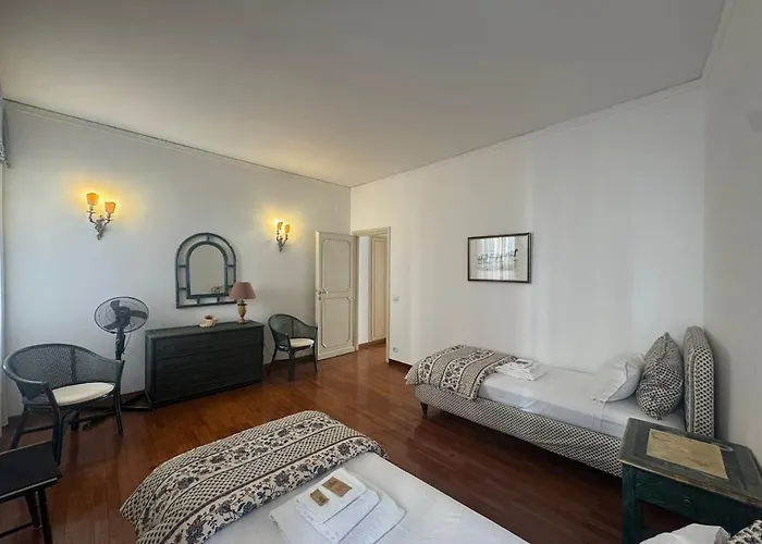 2-level Flat With Terrace In The Heart Of Apartamento